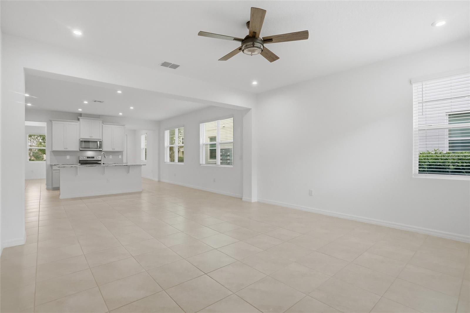 Image 16 of 35 For 16396 Prairie School Drive