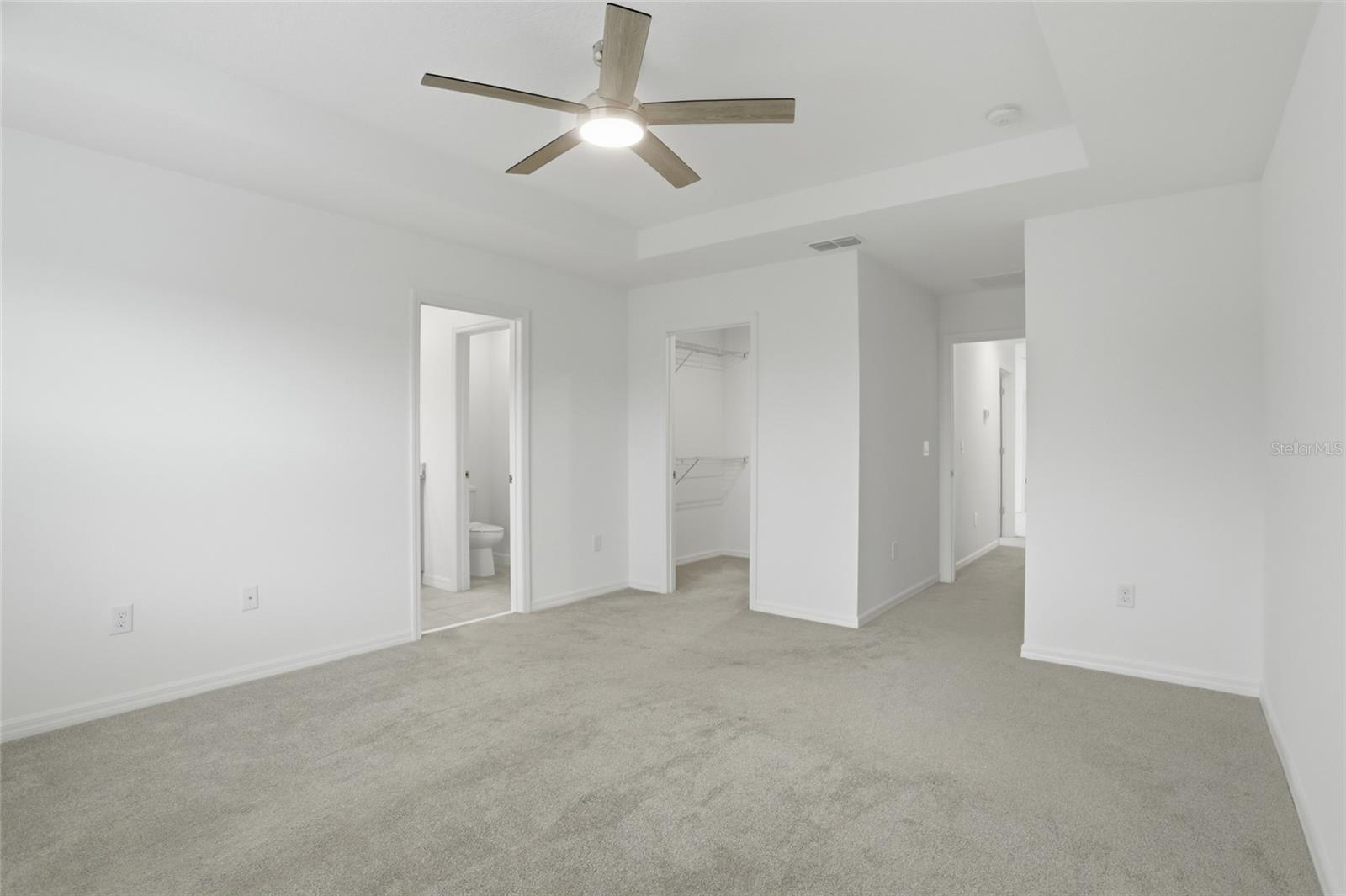 Image 24 of 35 For 16396 Prairie School Drive