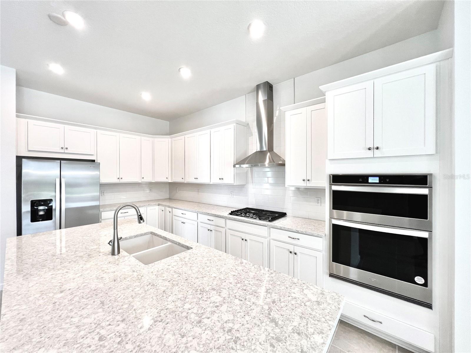 Image 10 of 45 For 2116 Celebration Boulevard