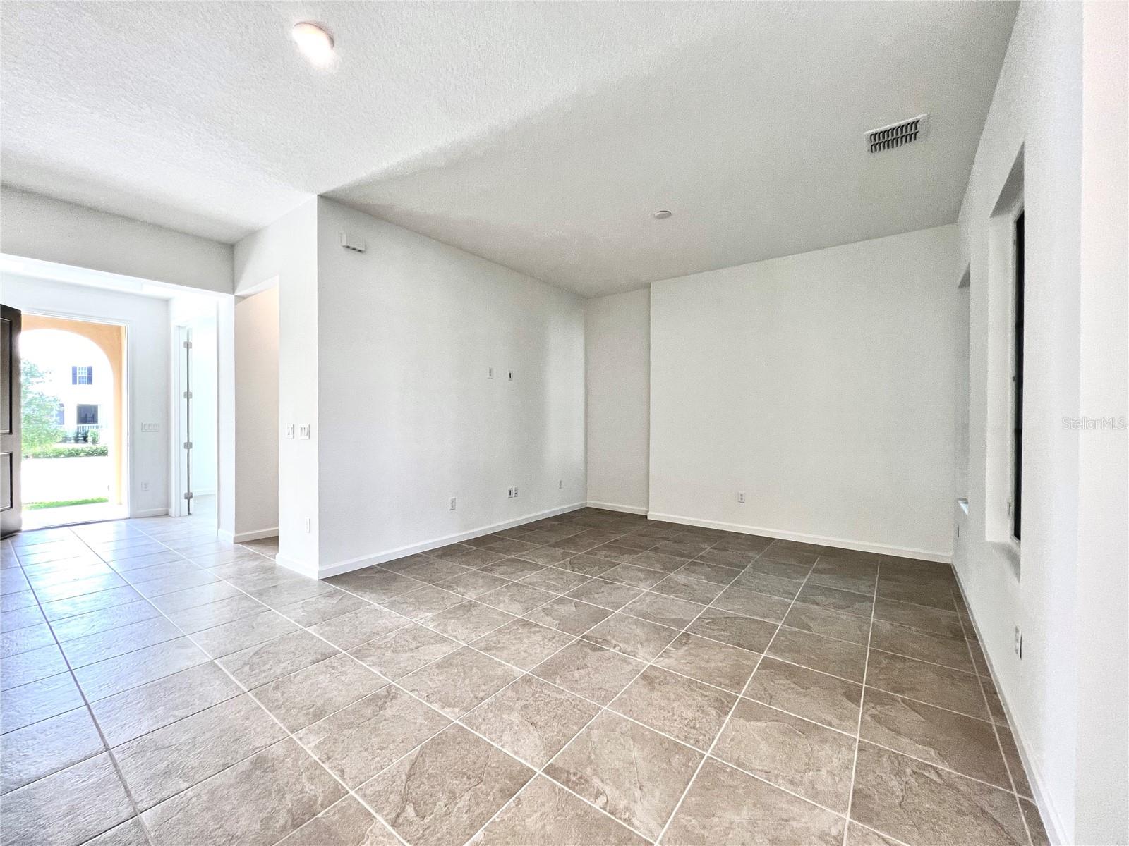 Image 12 of 45 For 2116 Celebration Boulevard