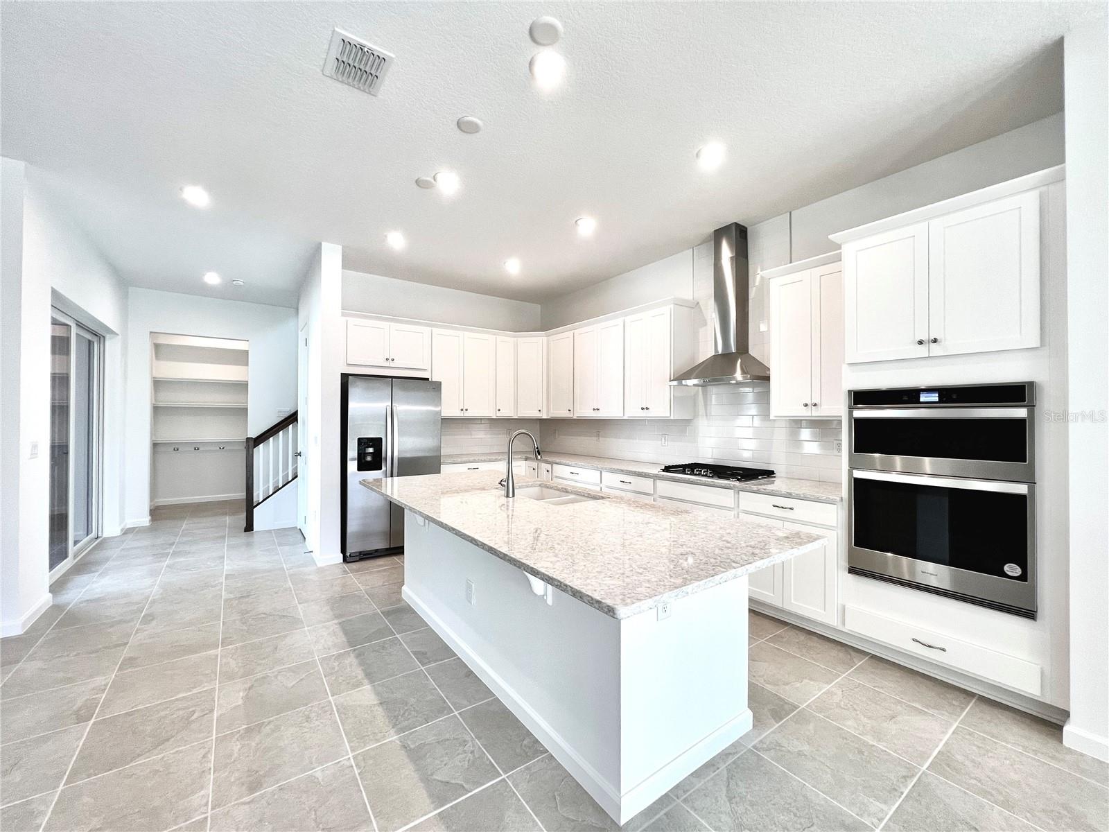 Image 9 of 45 For 2116 Celebration Boulevard