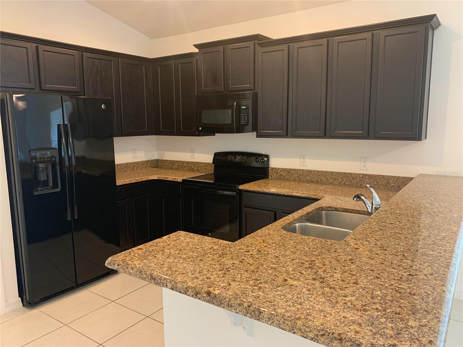 Image 6 of 17 For 4848 Rockvale Drive