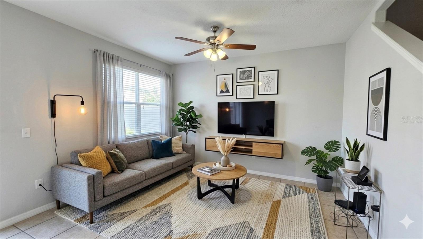 Image 15 of 36 For 10789 Savannah Landing Circle