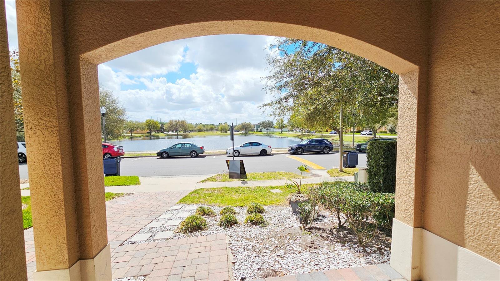 Image 2 of 36 For 10789 Savannah Landing Circle