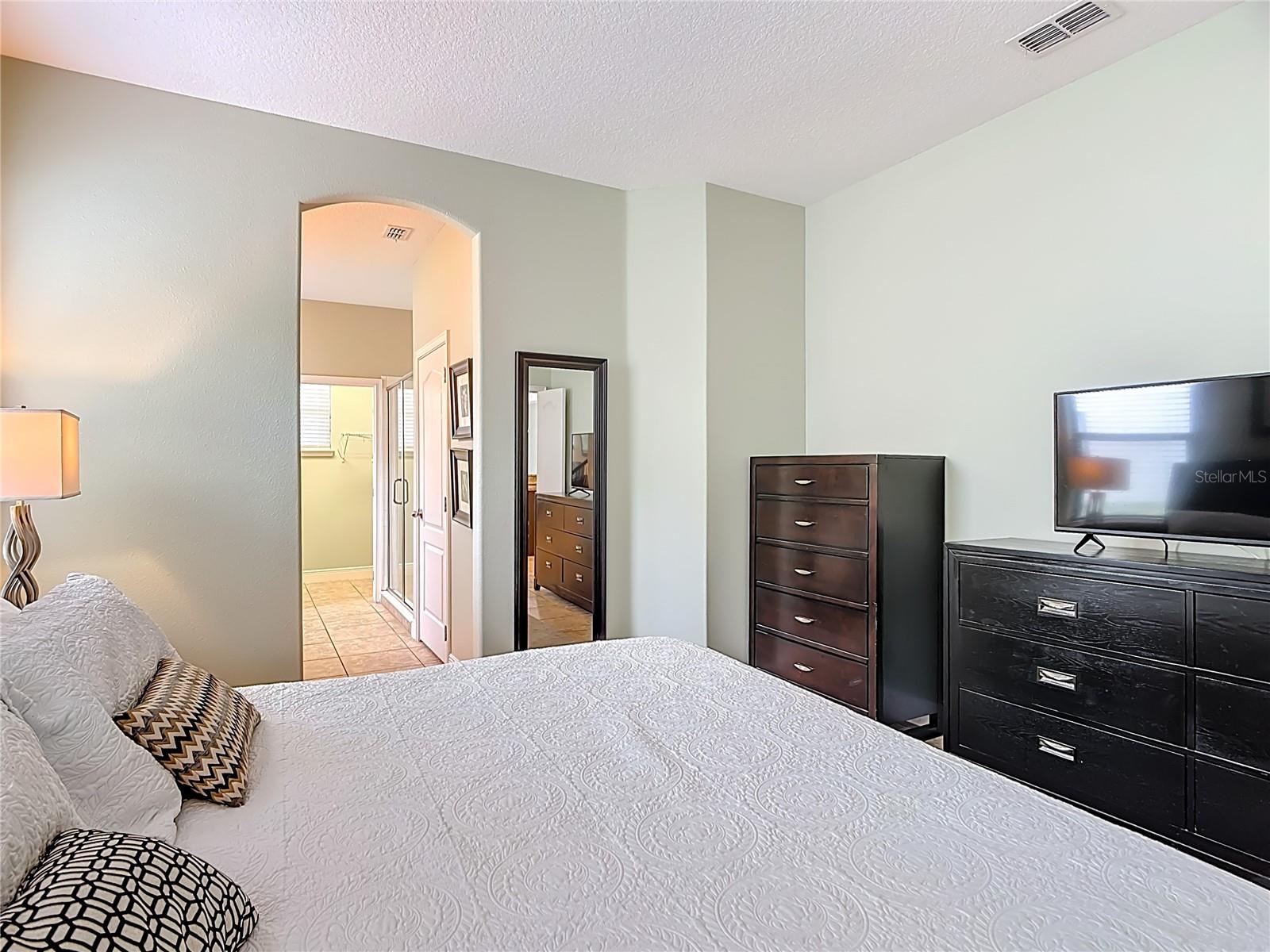 Image 36 of 63 For 8149 Roseville Boulevard