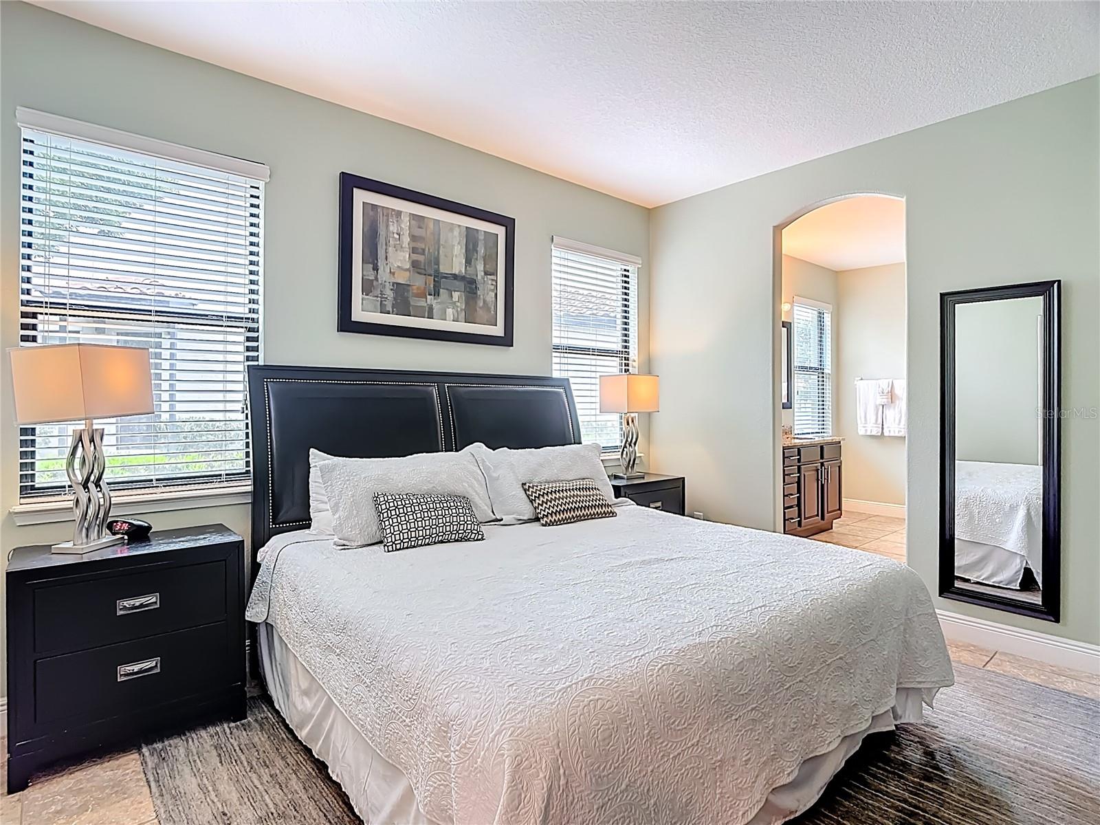 Image 37 of 63 For 8149 Roseville Boulevard