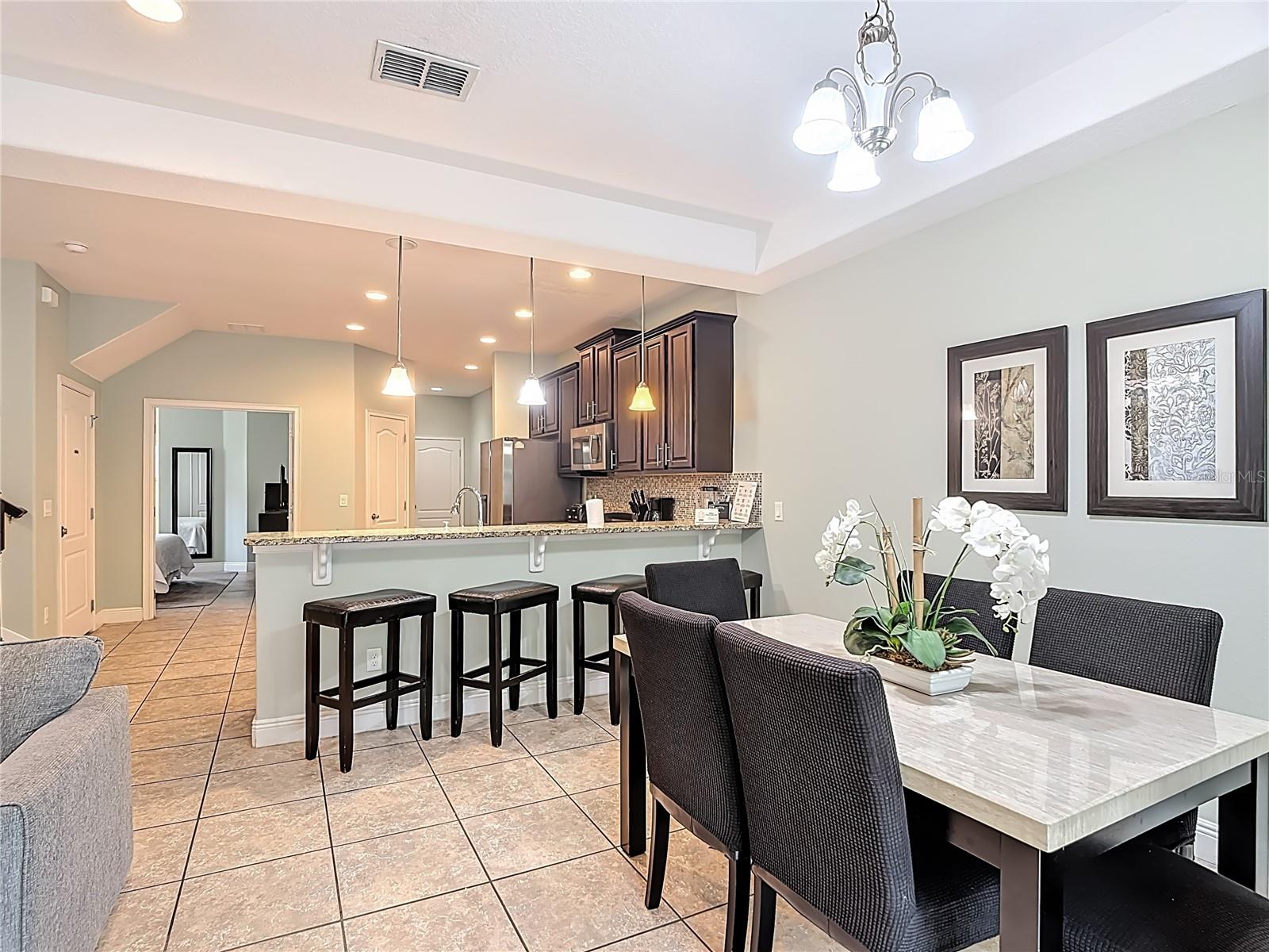 Image 9 of 63 For 8149 Roseville Boulevard