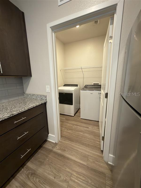 Image 11 of 22 For 541 Academy Drive 204