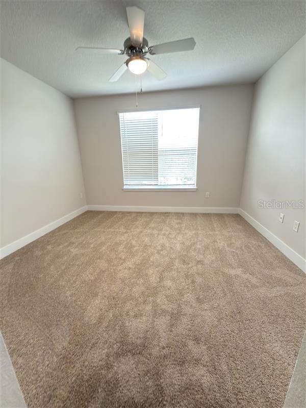 Image 17 of 22 For 541 Academy Drive 204