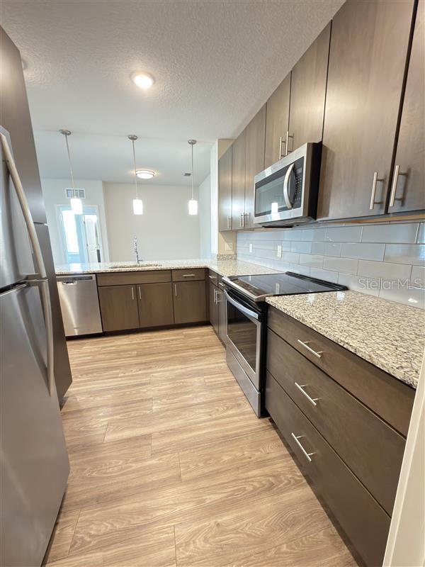 Image 20 of 22 For 541 Academy Drive 204