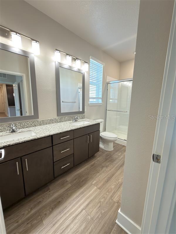 Image 6 of 22 For 541 Academy Drive 204