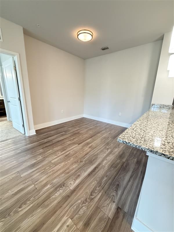 Image 9 of 22 For 541 Academy Drive 204