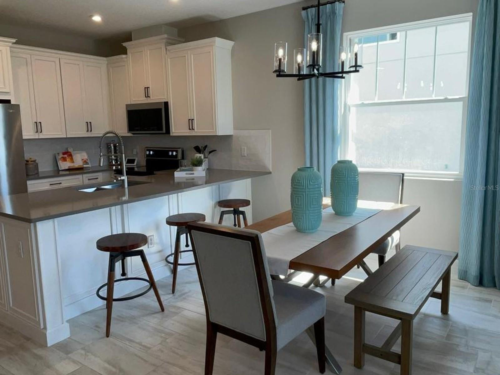 Image 4 of 13 For 7768 Clove Hitch Way