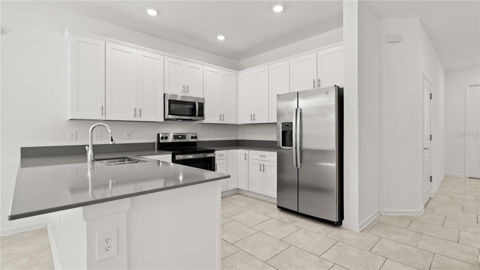 Image 9 of 42 For 7428 Stone Creek Trail