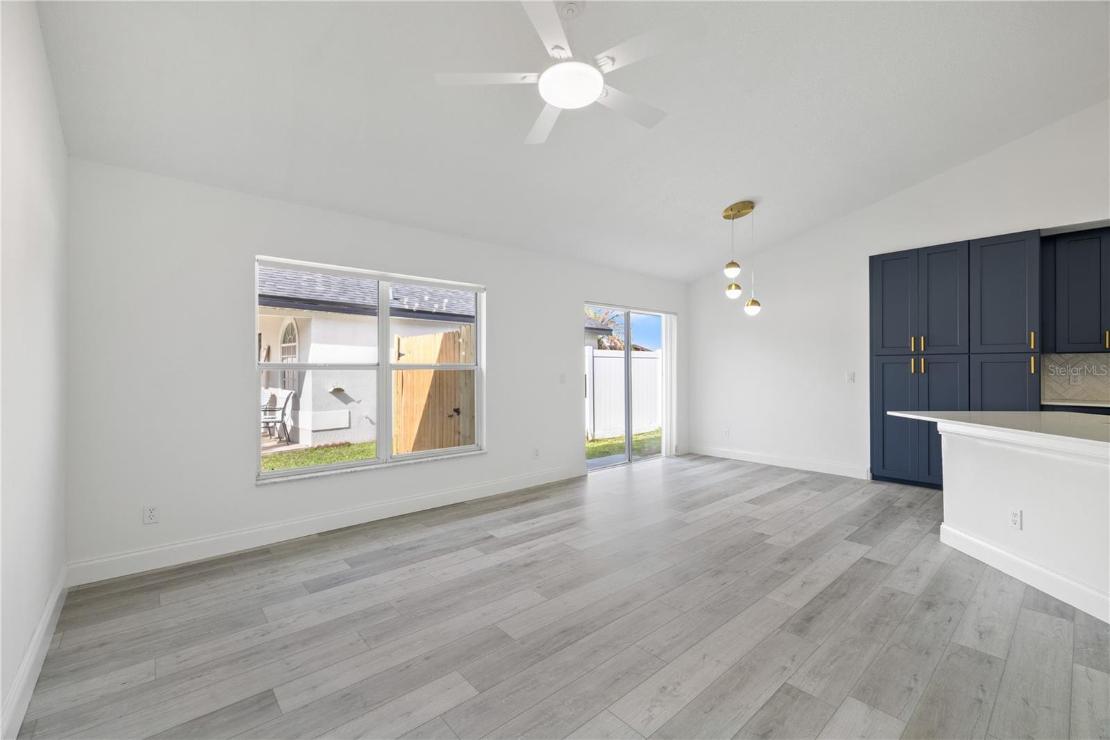 Image 22 of 40 For 8312 Fort Clinch Avenue