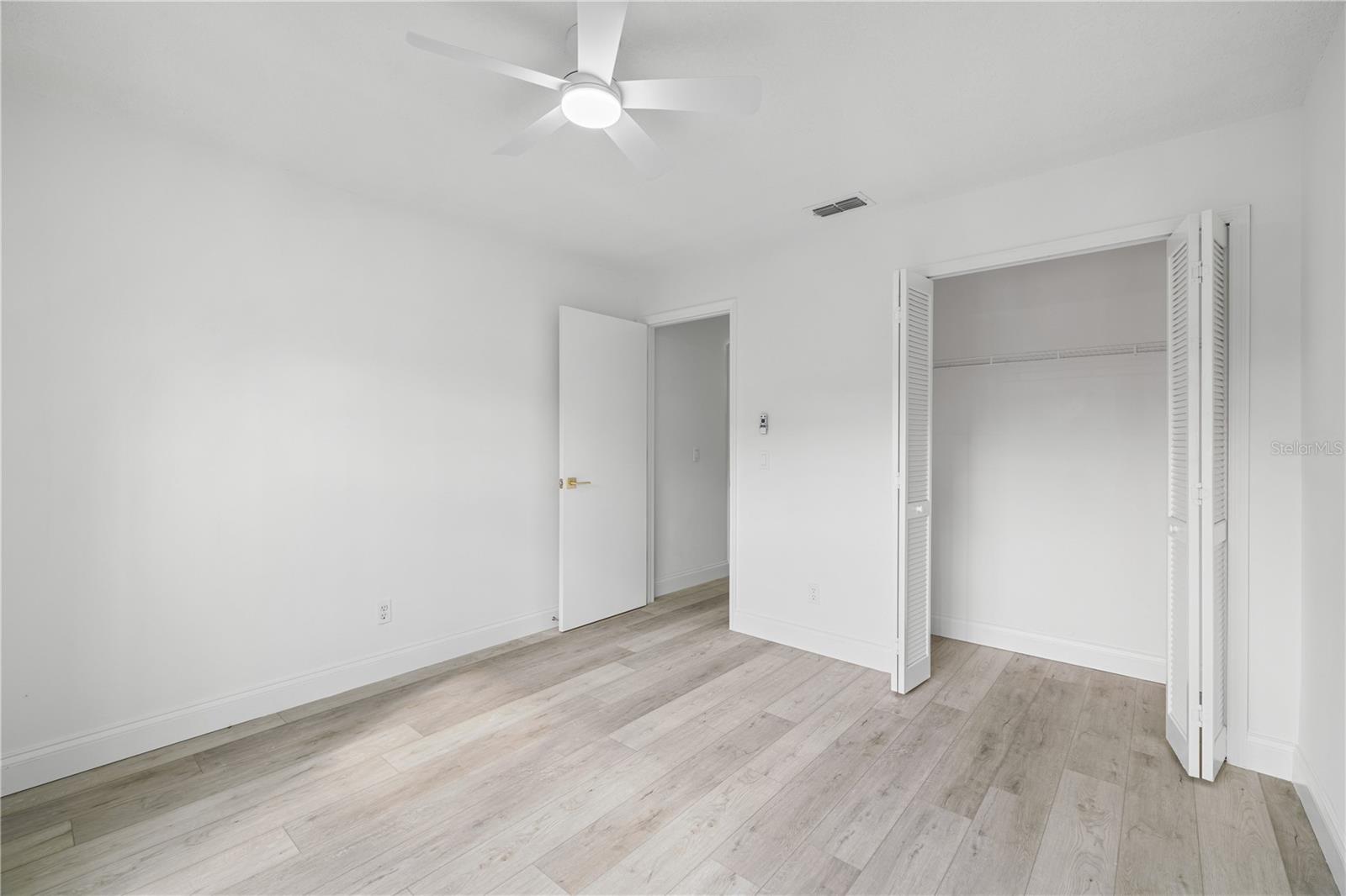 Image 28 of 40 For 8312 Fort Clinch Avenue