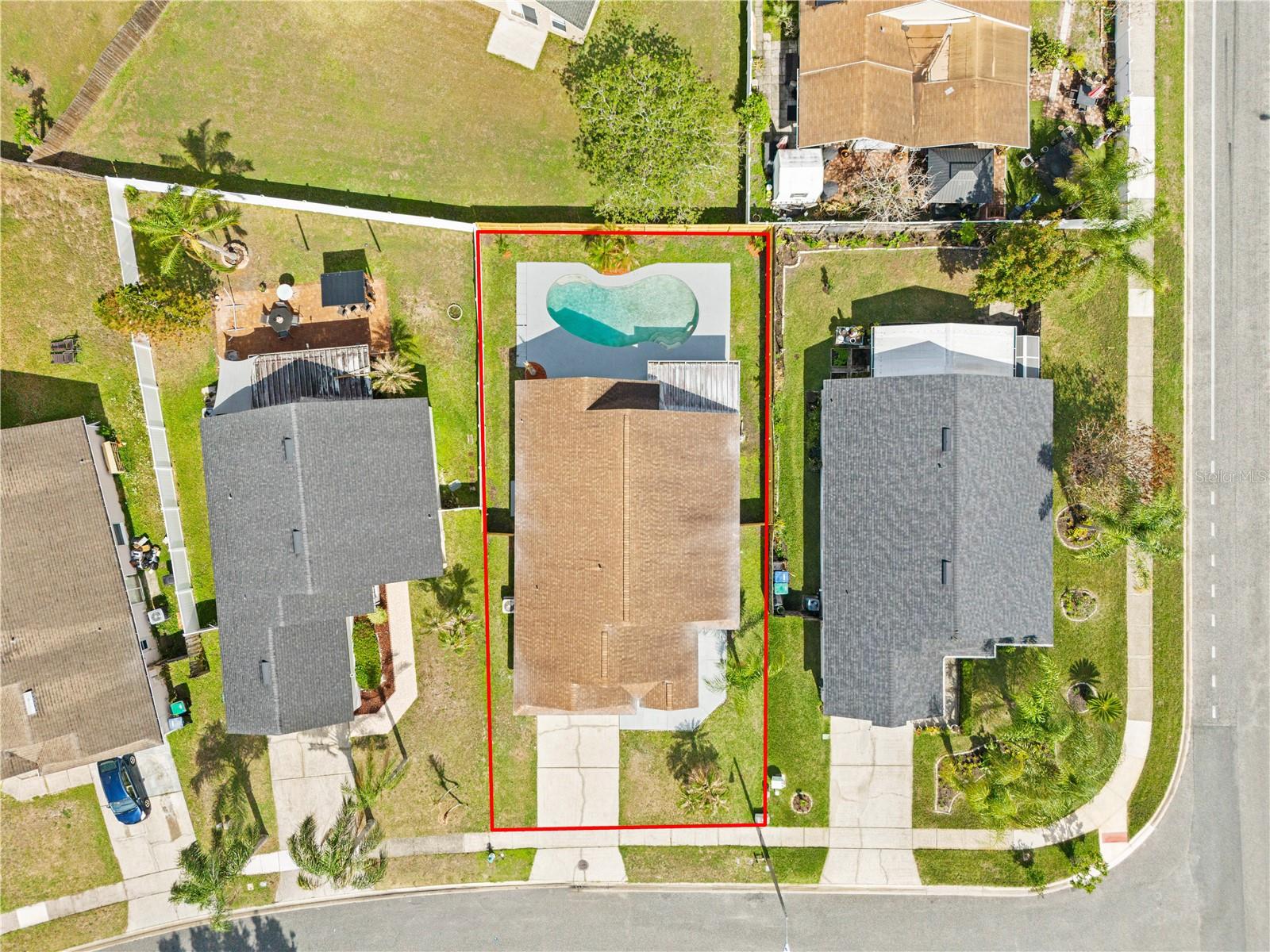 Image 38 of 40 For 8312 Fort Clinch Avenue