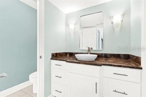 Image 11 of 16 For 1000 Winderley Place 5