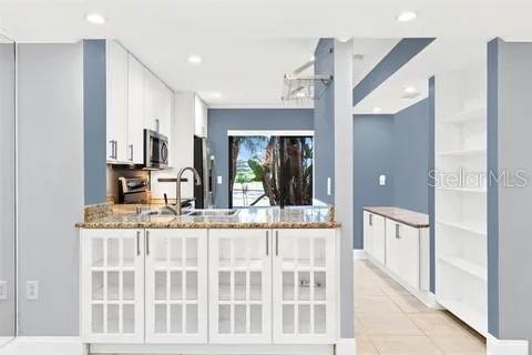 Image 7 of 16 For 1000 Winderley Place 5