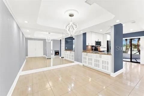 Image 8 of 16 For 1000 Winderley Place 5