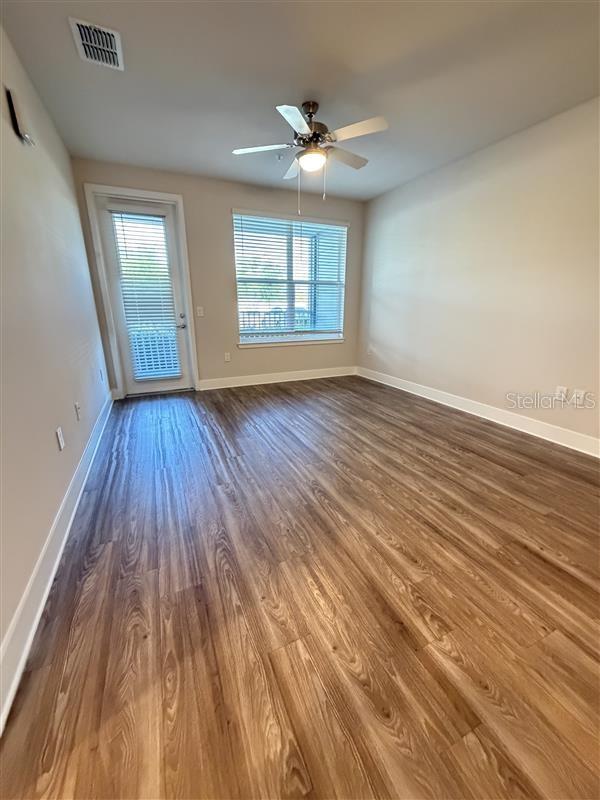 Image 9 of 19 For 570 Academy Drive 101