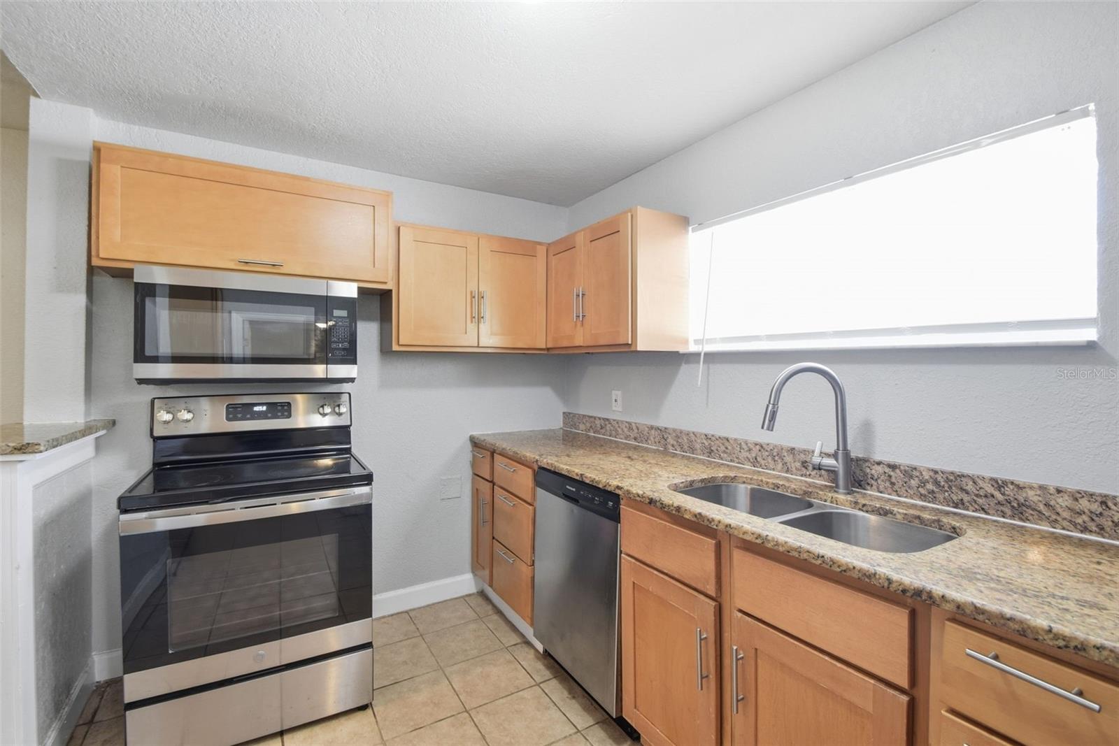 Image 14 of 38 For 1410 Waters Avenue