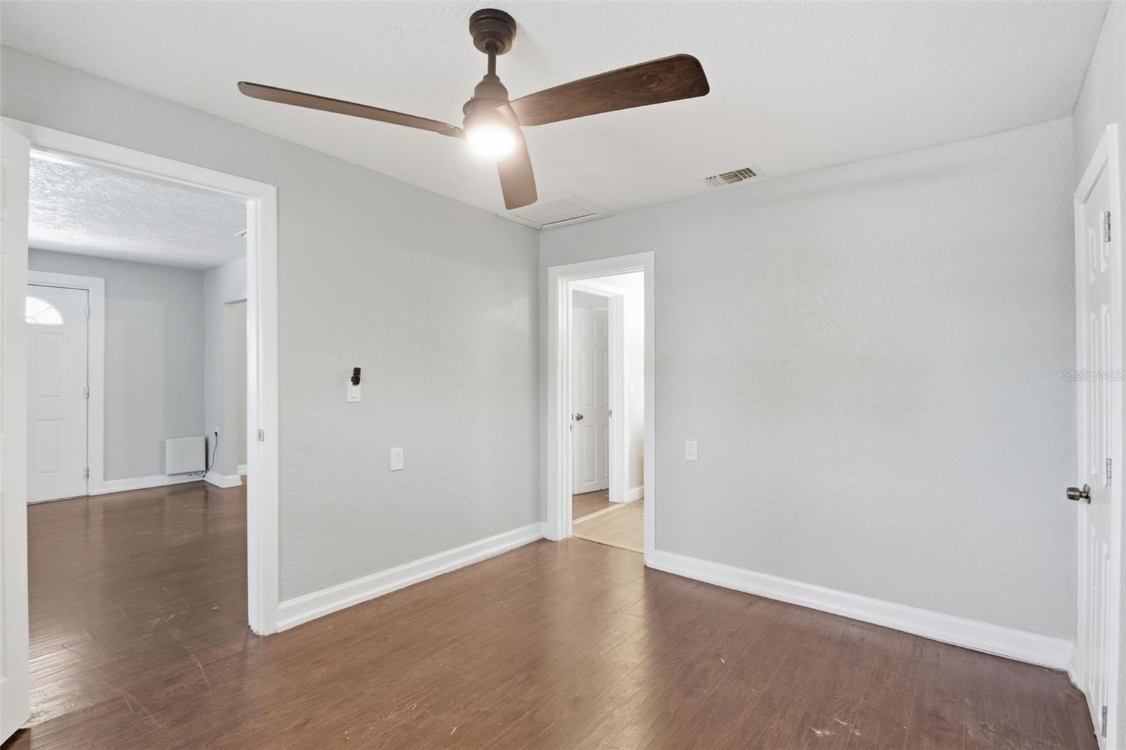 Image 18 of 38 For 1410 Waters Avenue