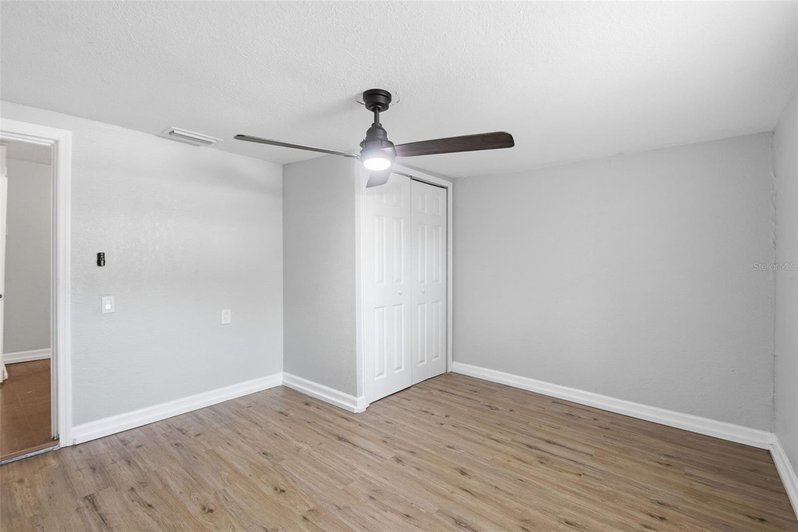 Image 22 of 38 For 1410 Waters Avenue