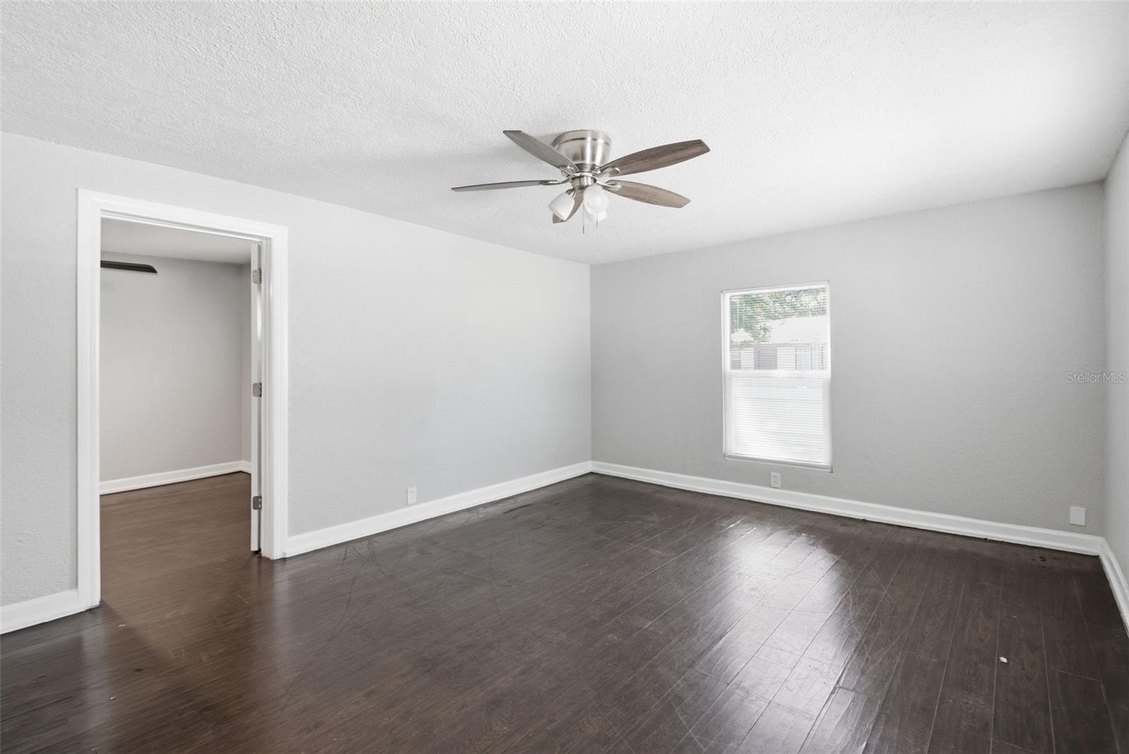 Image 27 of 38 For 1410 Waters Avenue