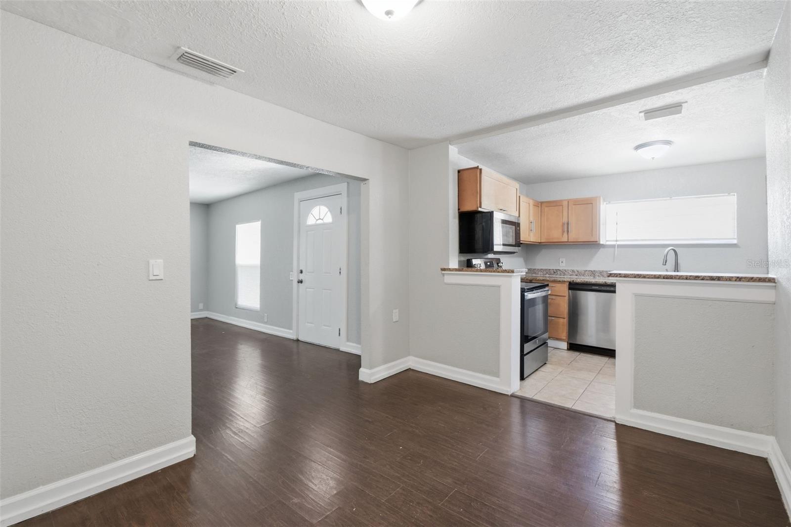 Image 8 of 38 For 1410 Waters Avenue