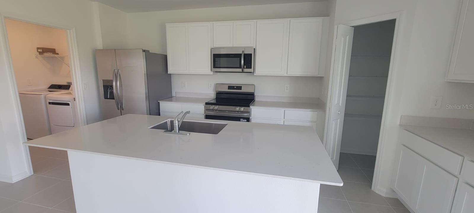 Image 10 of 27 For 3359 Alexander Dr