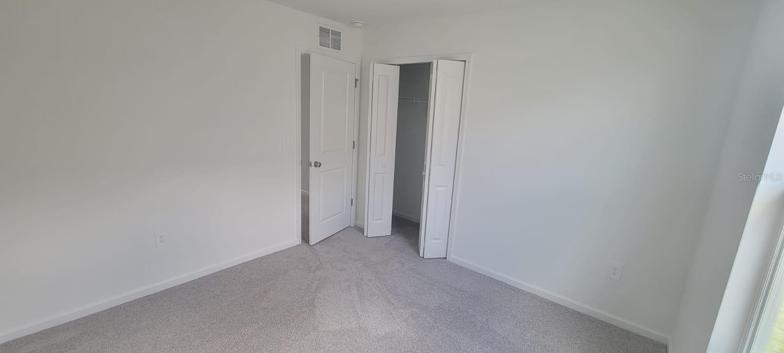 Image 21 of 27 For 3359 Alexander Dr