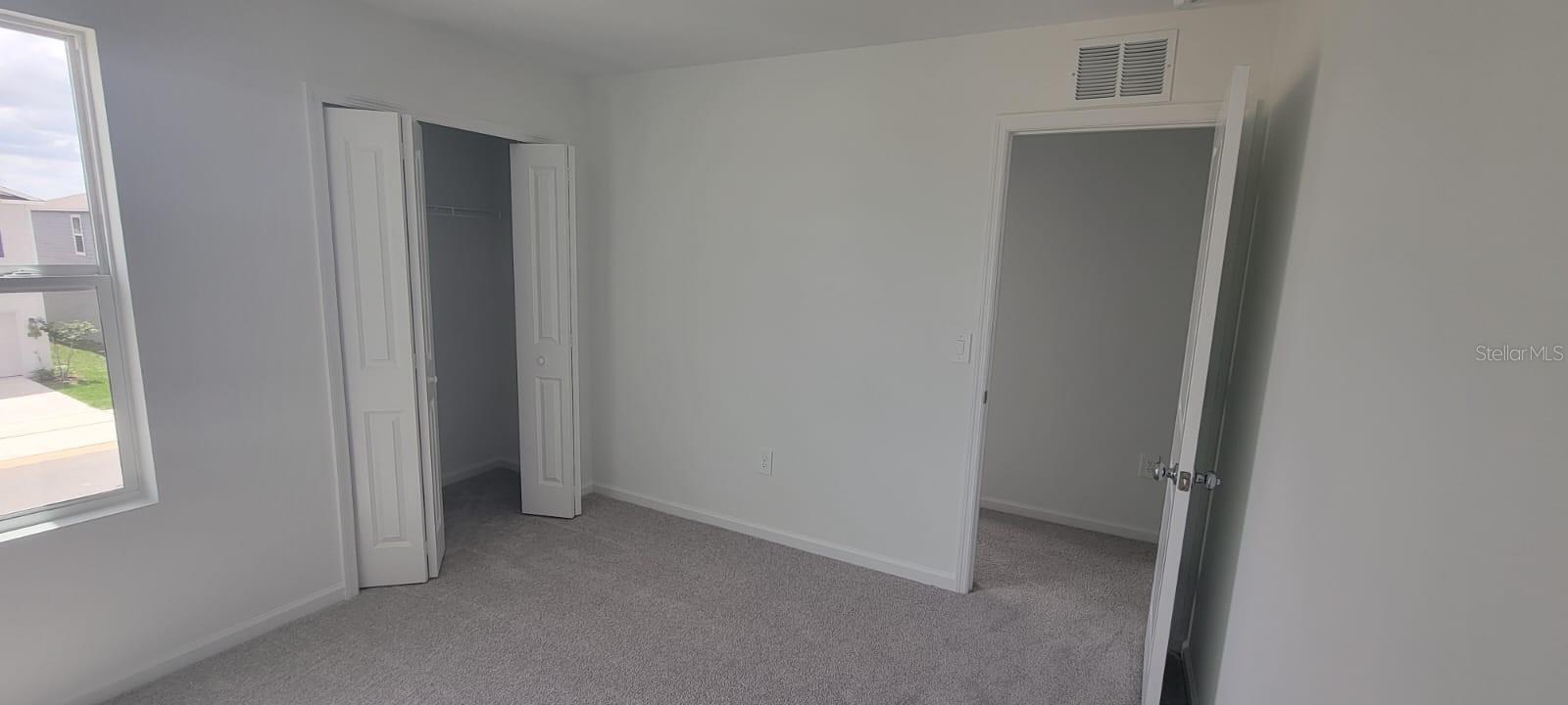 Image 23 of 27 For 3359 Alexander Dr