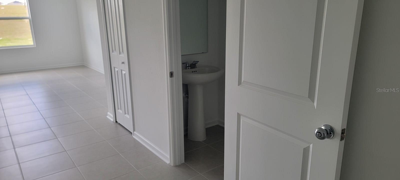 Image 24 of 27 For 3359 Alexander Dr