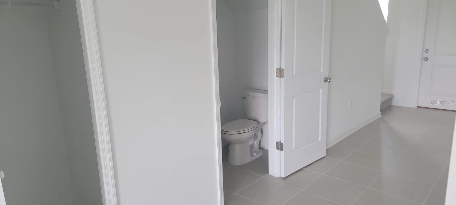 Image 25 of 27 For 3359 Alexander Dr