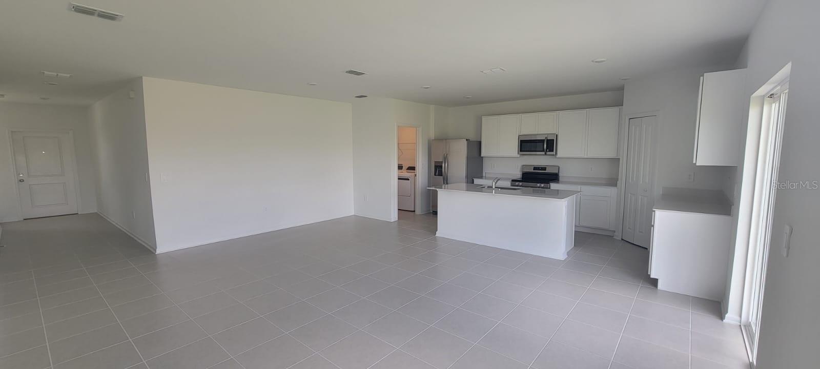 Image 8 of 27 For 3359 Alexander Dr