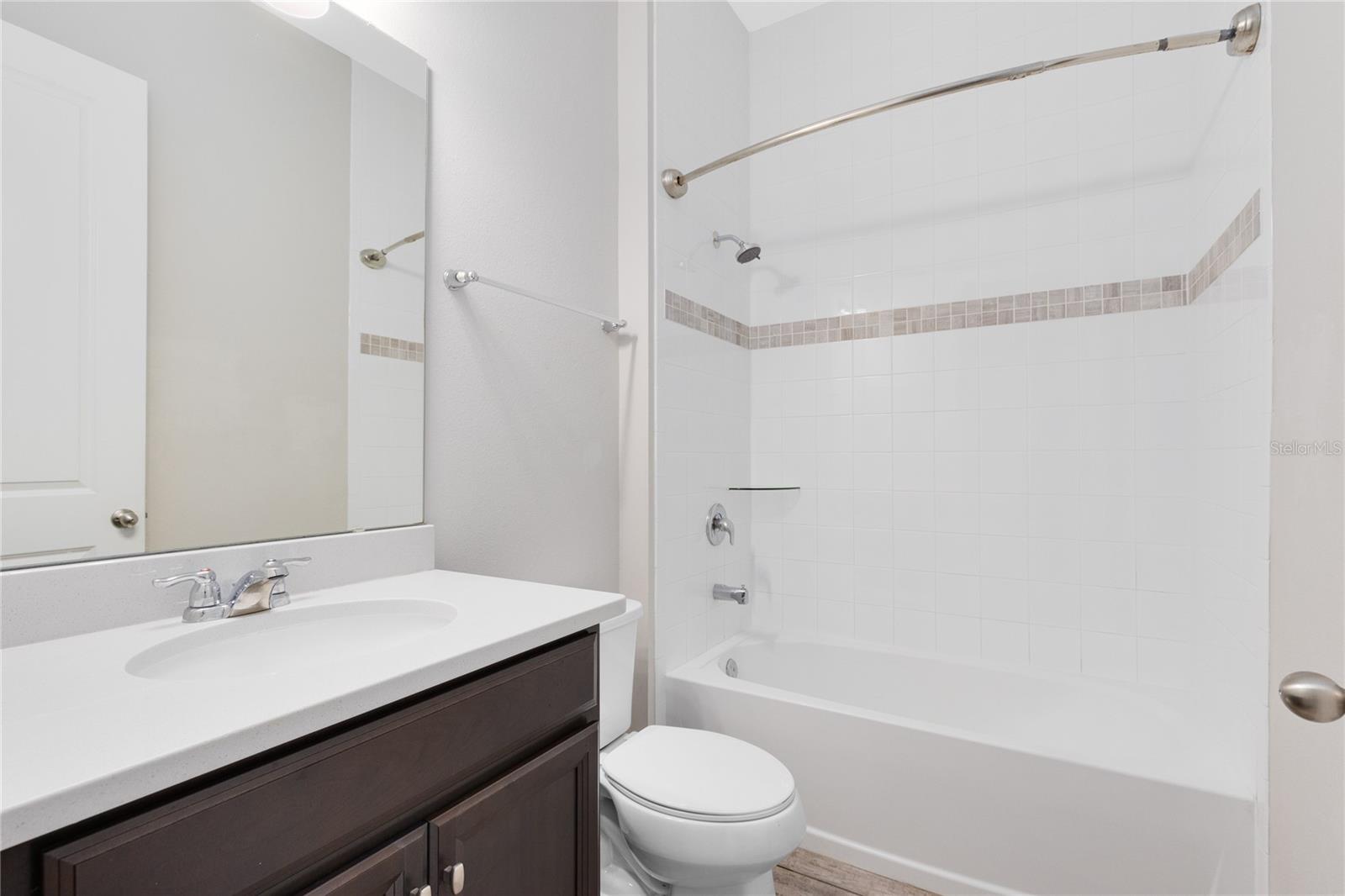 Image 20 of 39 For 8962 Lower Carrel Circle