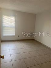 Image 4 of 11 For 927 Oak Ridge Road B