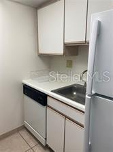 Image 6 of 11 For 927 Oak Ridge Road B