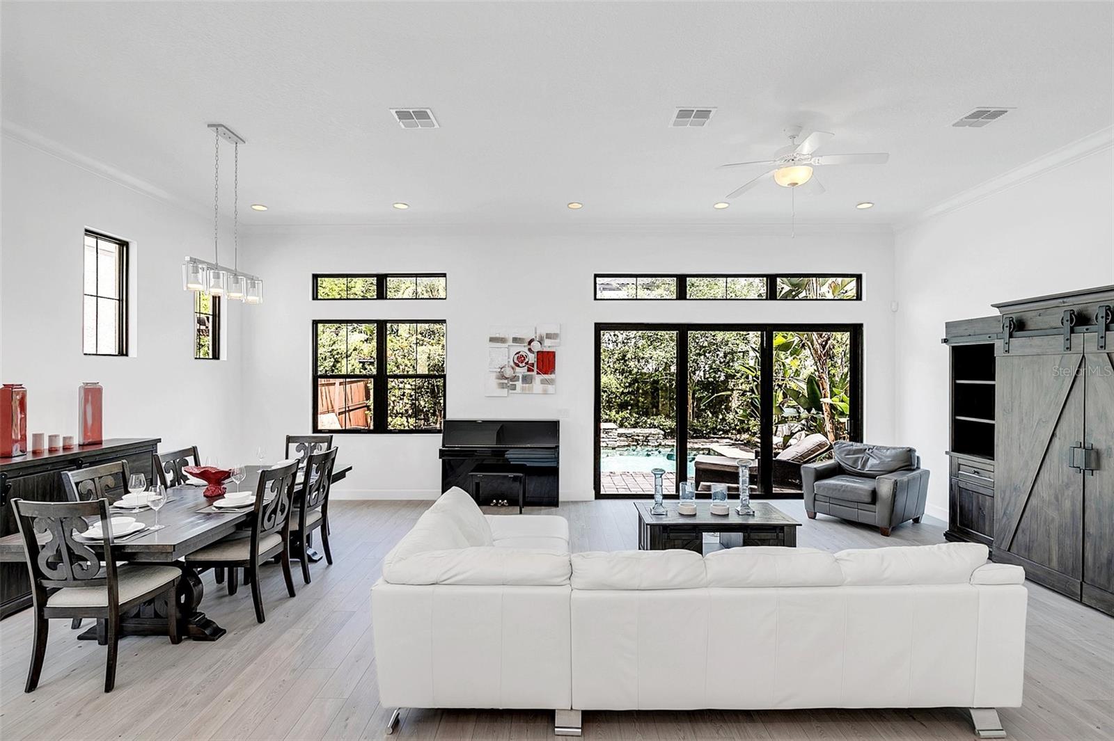 Listing photo id 11 for 8436 Via Vittoria Way