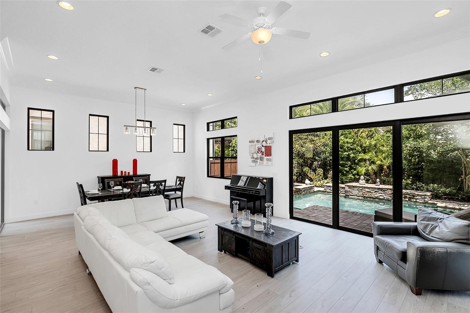 Listing photo id 12 for 8436 Via Vittoria Way