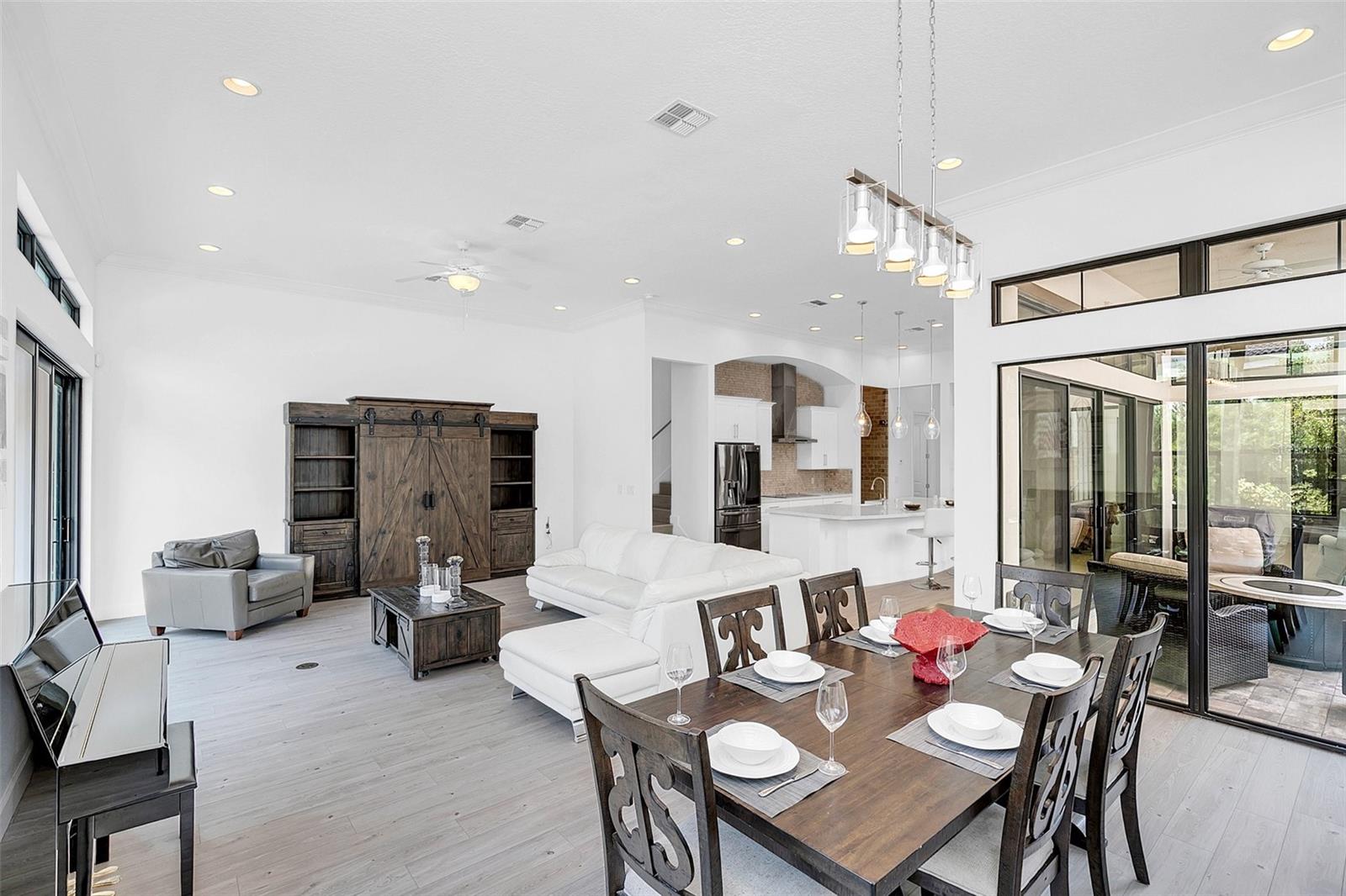 Listing photo id 15 for 8436 Via Vittoria Way