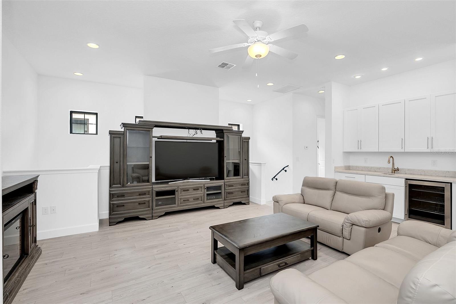 Listing photo id 28 for 8436 Via Vittoria Way