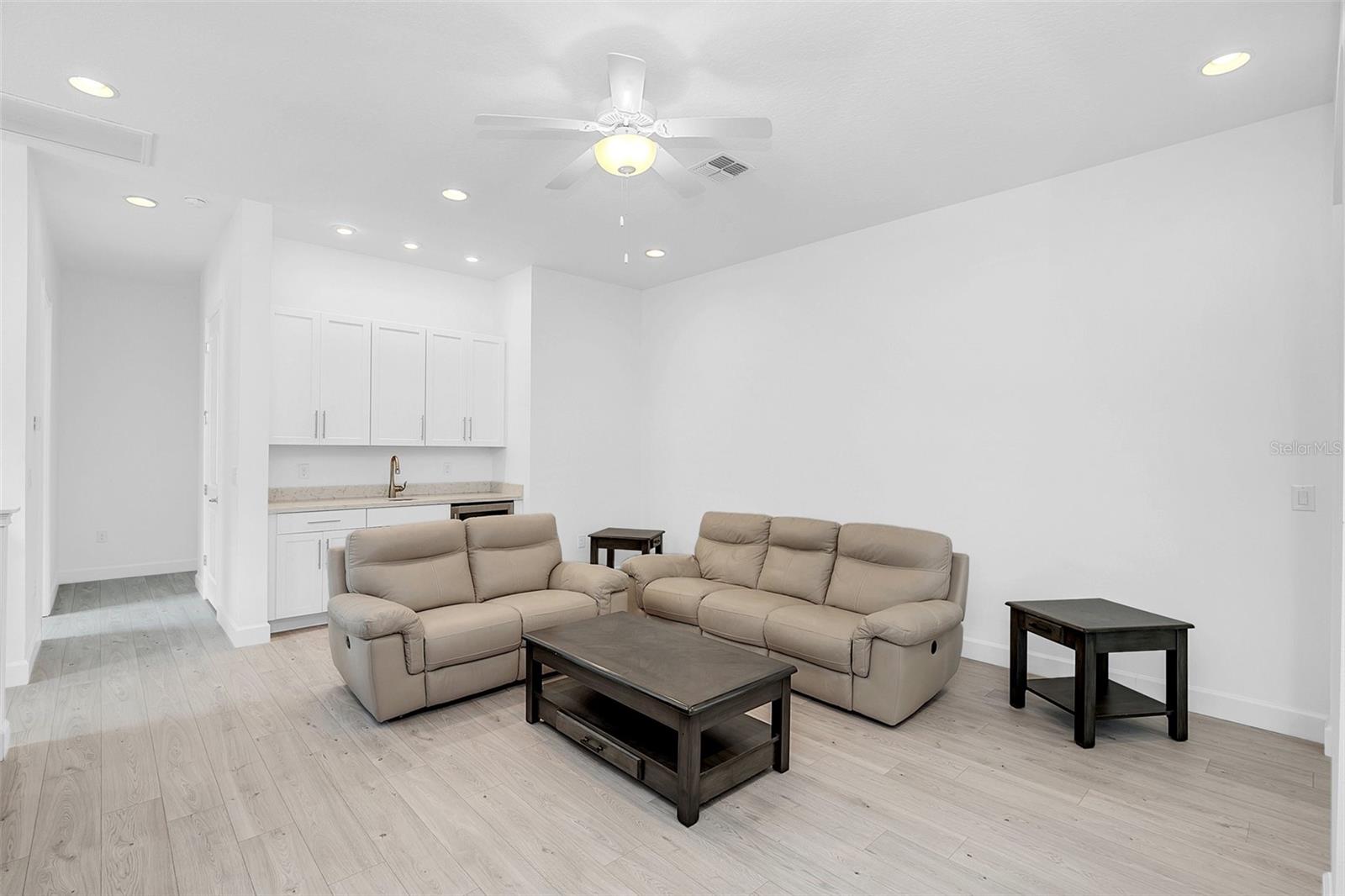 Listing photo id 30 for 8436 Via Vittoria Way