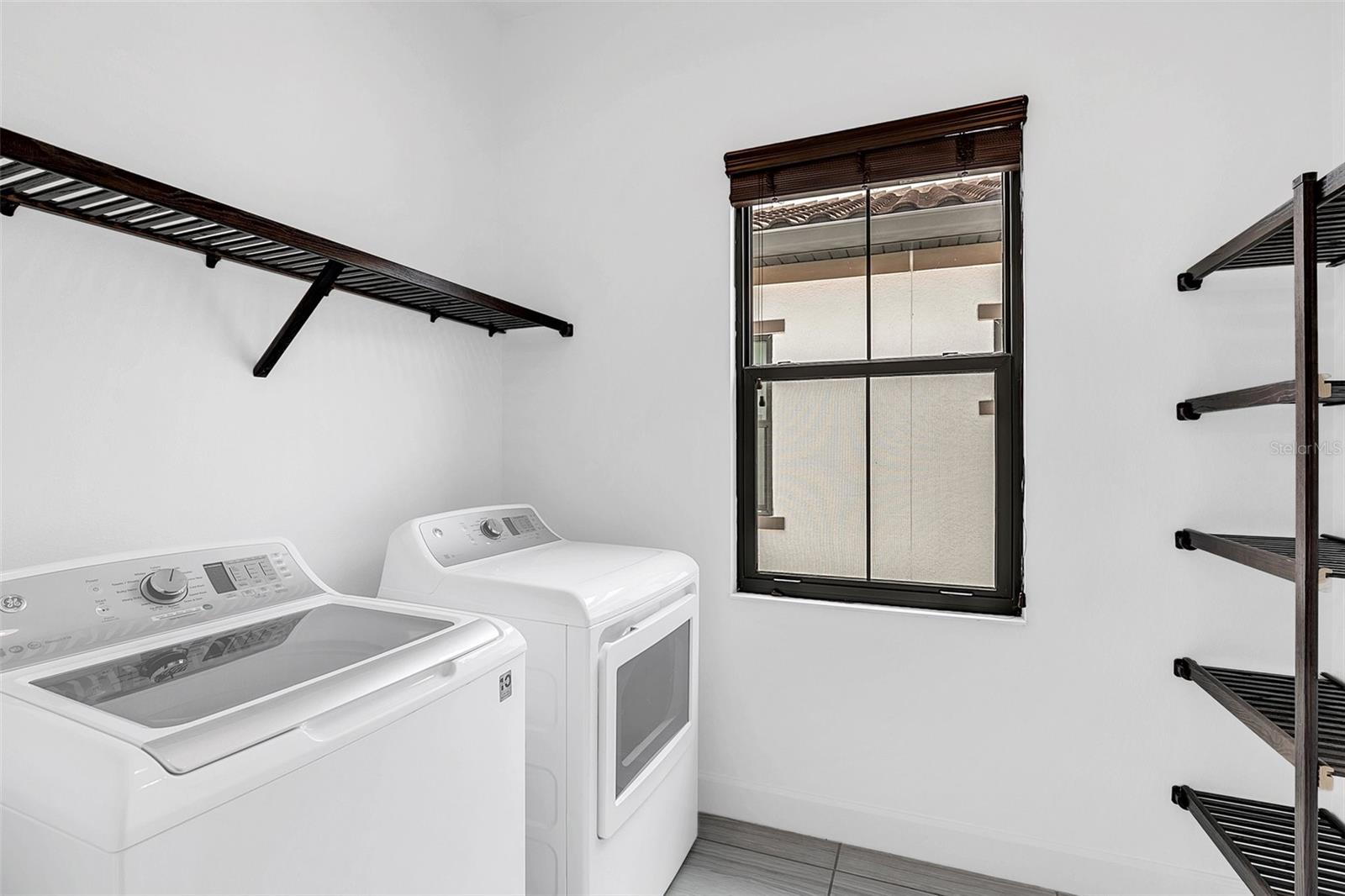 Listing photo id 32 for 8436 Via Vittoria Way