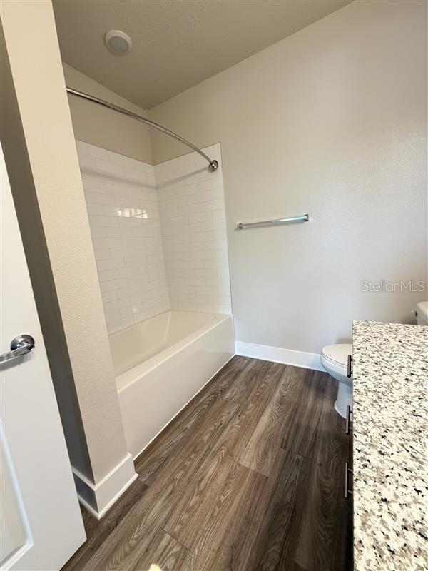 Image 16 of 21 For 560 Academy Drive 301