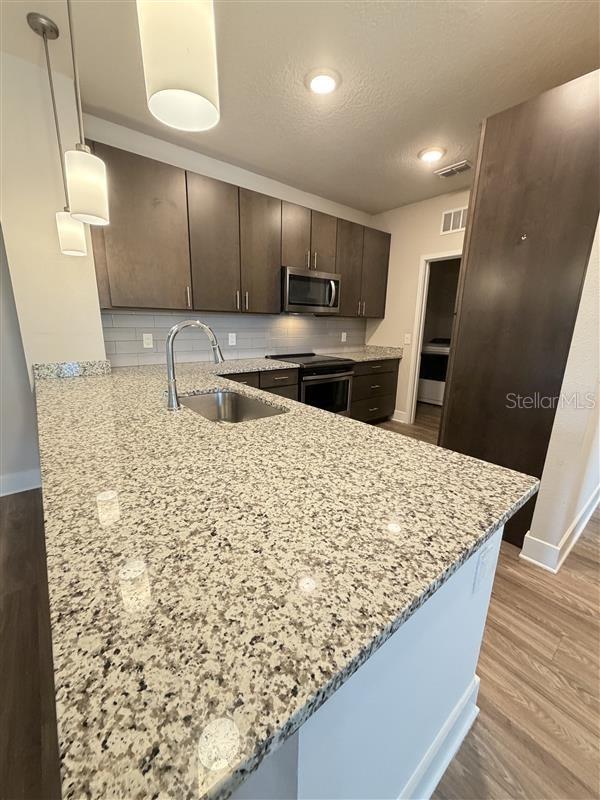 Image 6 of 21 For 560 Academy Drive 301