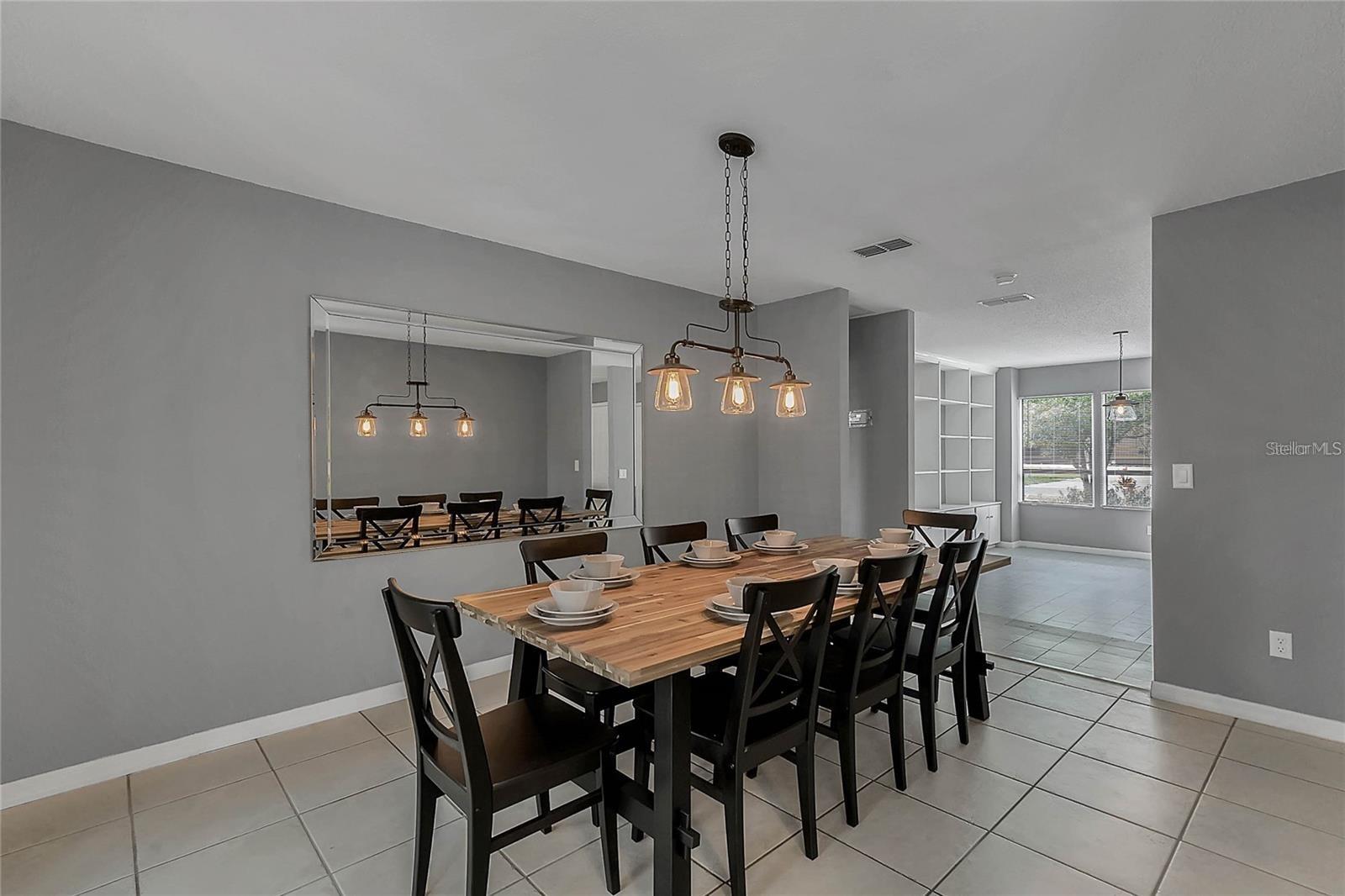 Image 11 of 21 For 5607 Spring Run Avenue