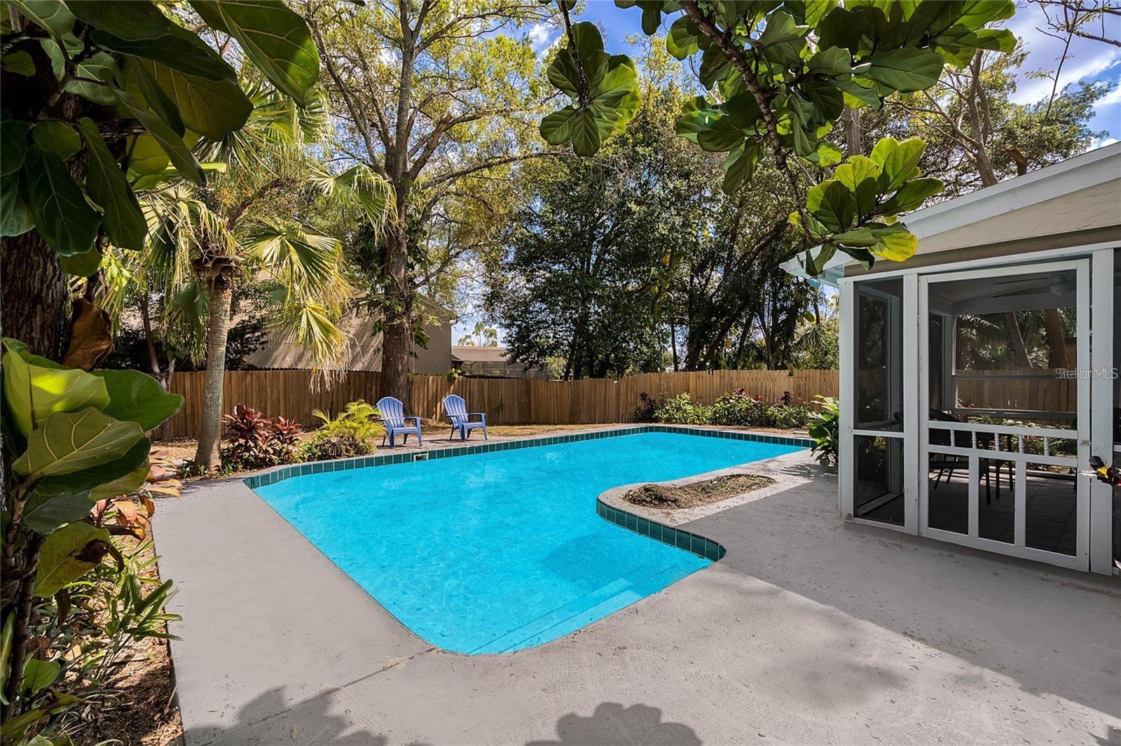 Image 4 of 21 For 5607 Spring Run Avenue