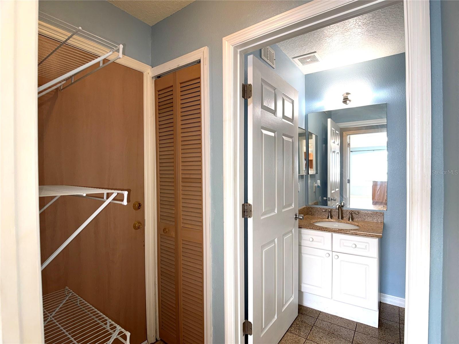 Image 9 of 17 For 133 Mango Drive Unit A